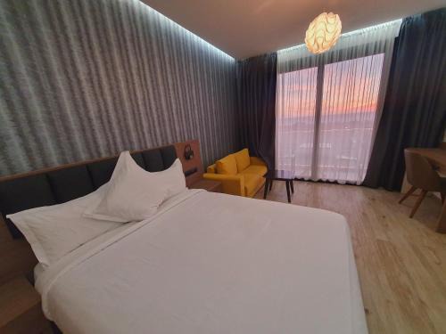 Tamrhakht Hotel | Surf One Hotel