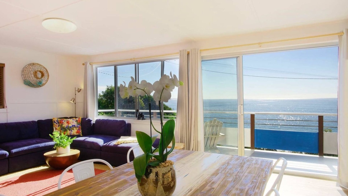 Seal Rocks House | Surf Shack @ Boat Beach