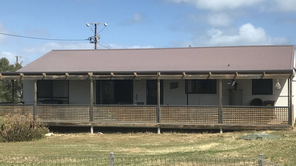 Wrenfordsley House | Surfin Sceales Beach House