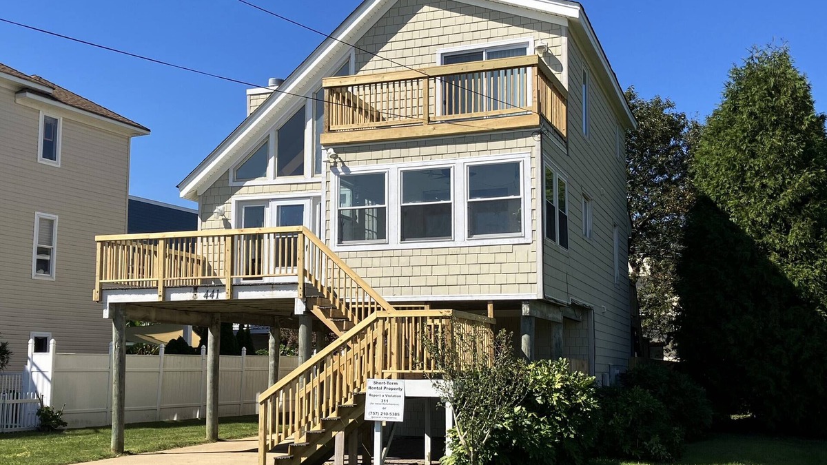 Dam Neck House | Surfside Beach Cottage- steps from Virginia Beach Boardwalk!