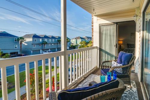 Long Bay Estates Apartment | Surfside Beach Condo with Ocean Access and Balcony!