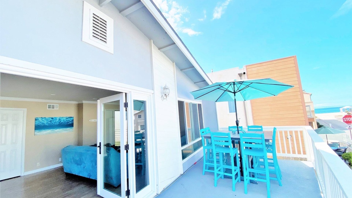 West Newport House | SurfView Disney25Min Park8Cars8Bikes3Washers4BBQs