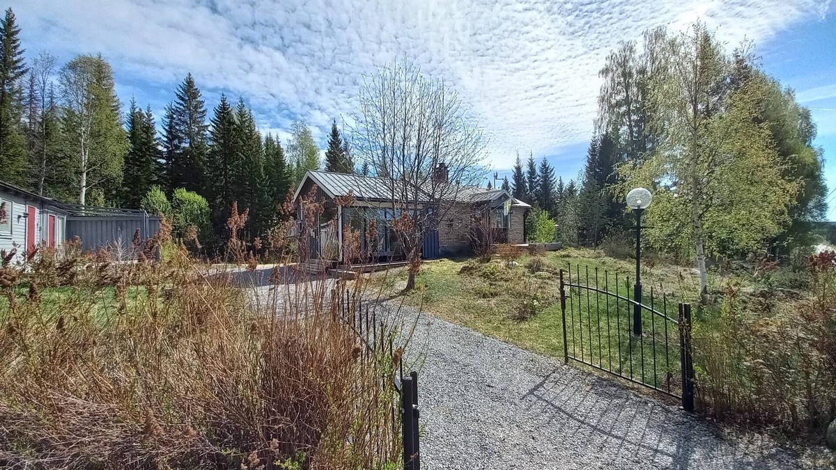 Nyaker House | Surrounded by nature. Come to Bjurholm.