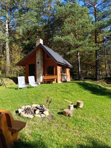 Bukowsko Ski Chalet | Survivalowa chata w lesie