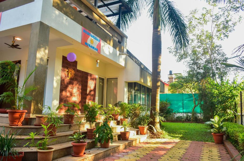Taleigao Bed & Breakfast | Surya Kiran Miramar