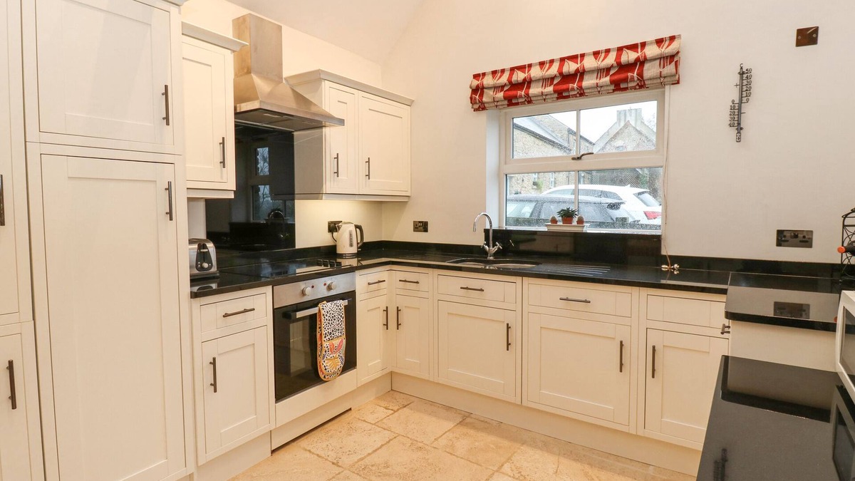 Trimdon Station Cottage | Sutton Newbold Cottage