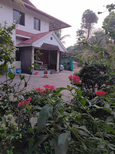 Beltangadi Hotel | Suvarna TOURIST HOME