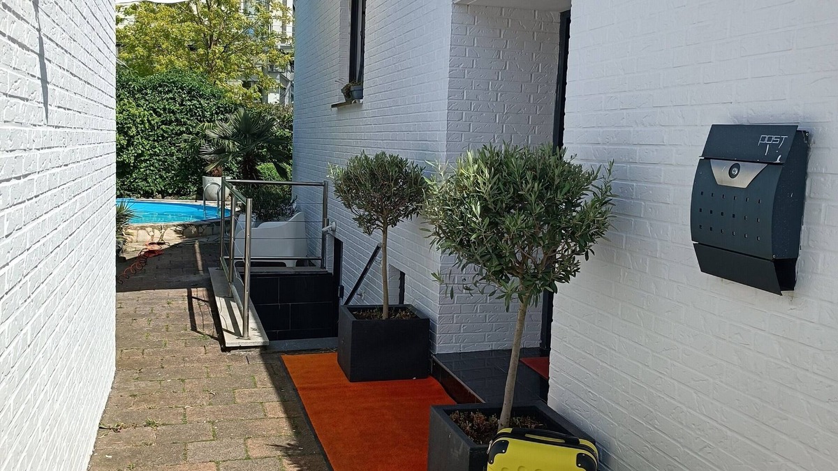 Burgsteinfurt Apartment | Svens-appartement die Alternative zum Hotel, Pool, Mediterraner Garten