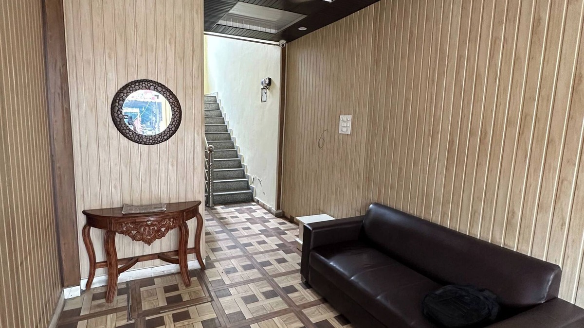 Bullawala Apartment | Swagat Guest House