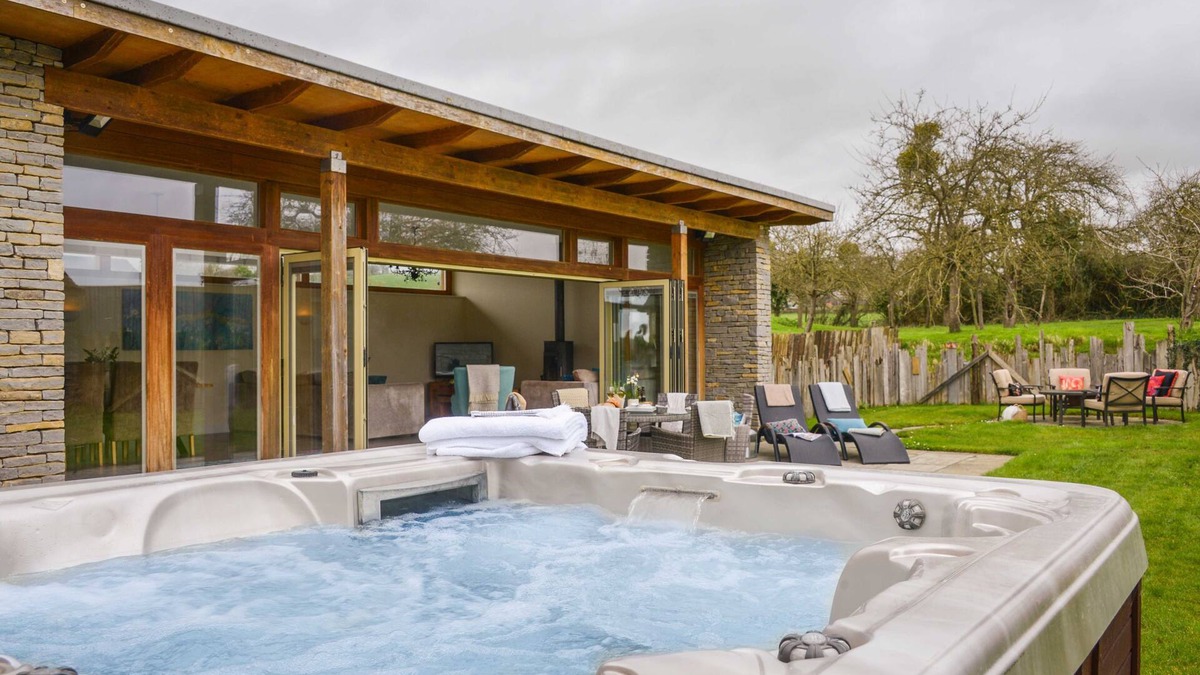 West Pennard Apartment | Swallow's Orchard - Glastonbury