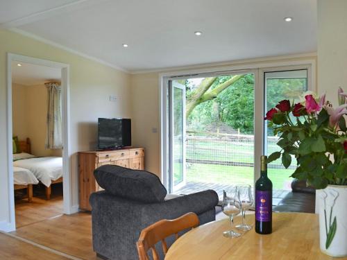 Llandeilo House | Swallows Nest