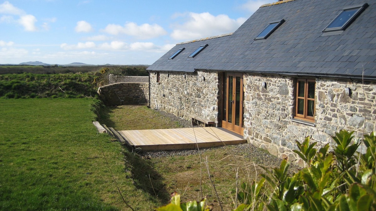 Carnhedryn House | Swallows Nest St Davids, family friendly, quiet, short breaks in low season