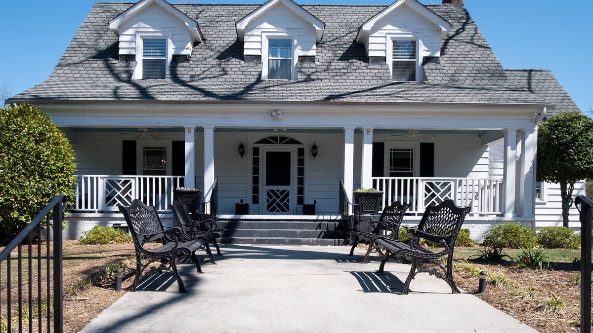 Travelers Rest Bed & Breakfast | Swamp Rabbit Inn Travelers Rest