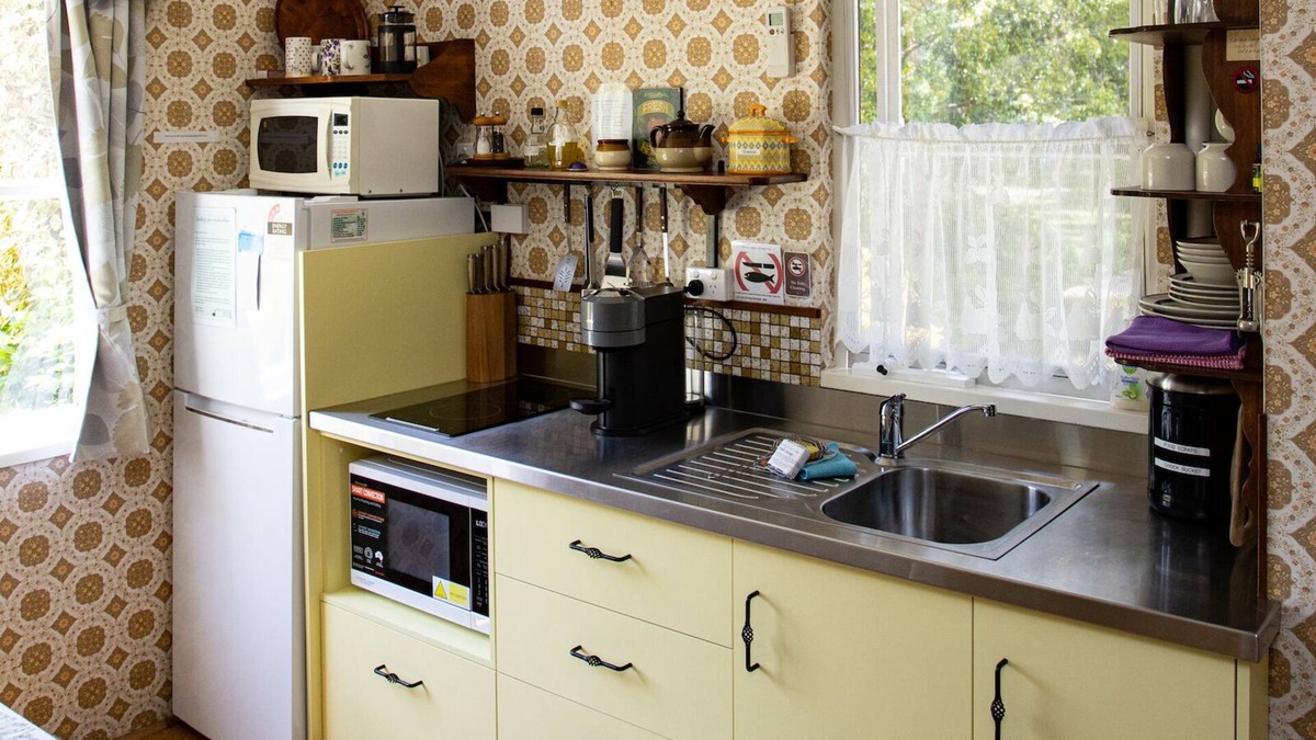 Raymond Island Cottage | Swan Cove Garden Cottage