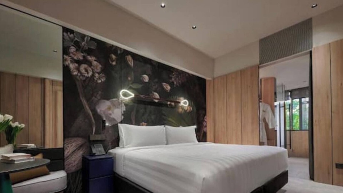 Golden Triangle Hotel | Swank Upscale Hotel Deluxe Suite Bukit Bintang KL
