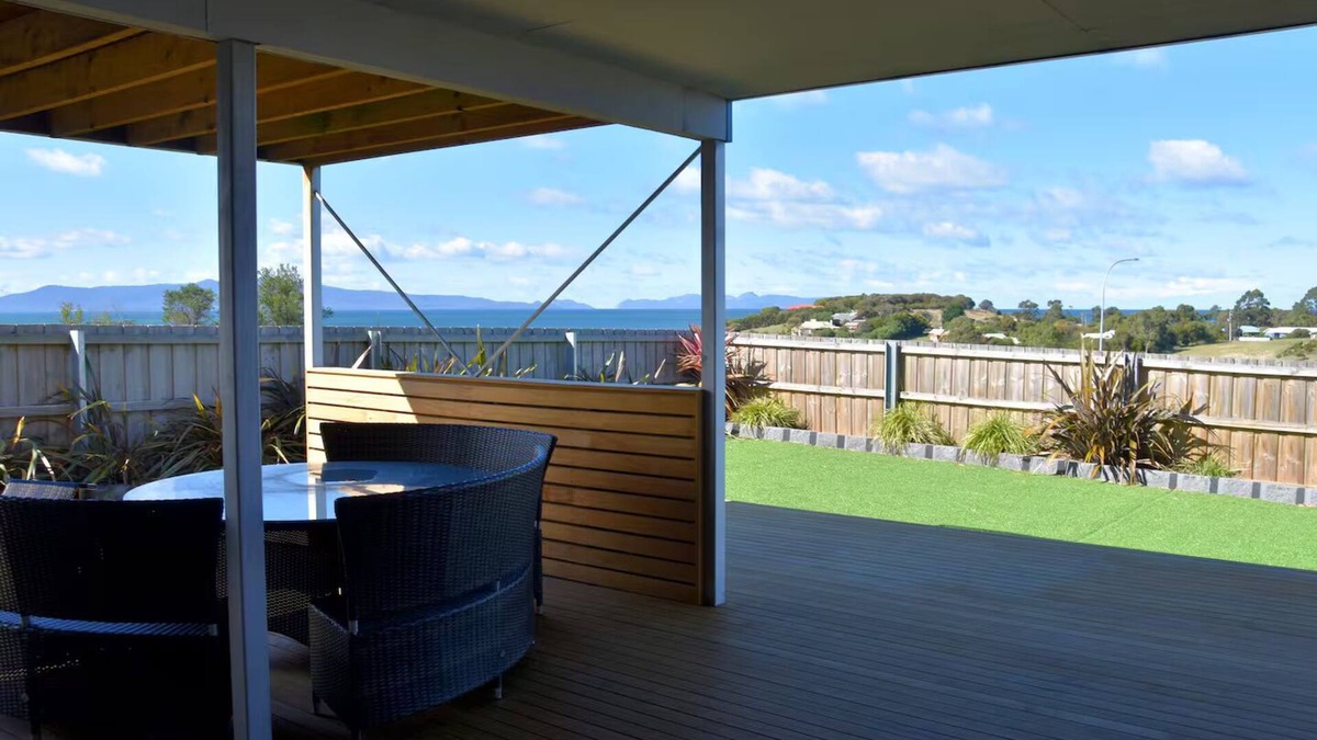Swansea Apartment | Swansea Oasis - Freycinet Holiday Houses