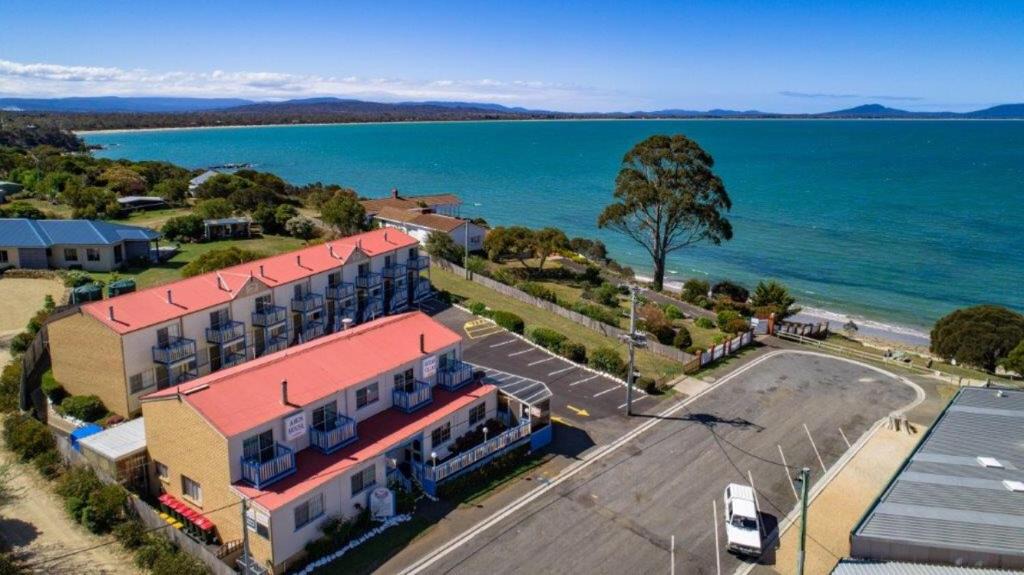 Swansea Apartment | SWANSEA VILLAS