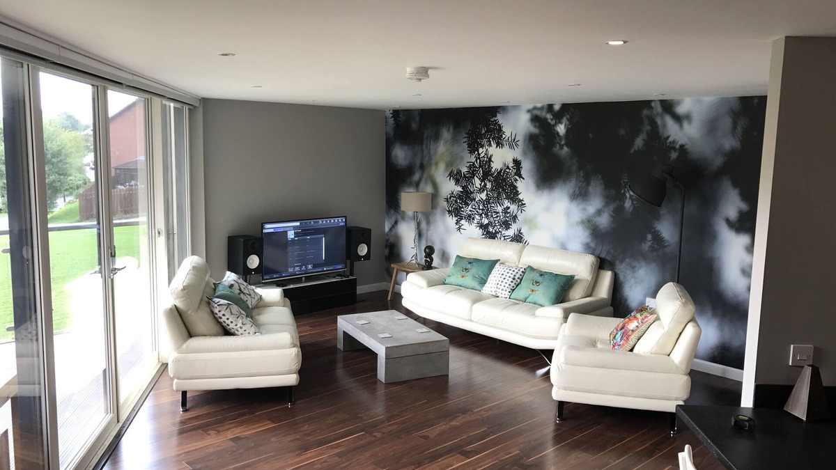 Blackburn Apartment | Swanston Cinema Apartment
