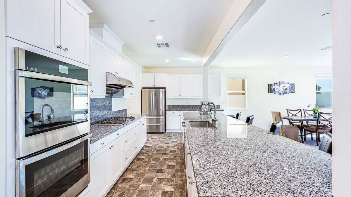 Jurupa Valley House | Sweeping Views on June Mountain Wy #41243