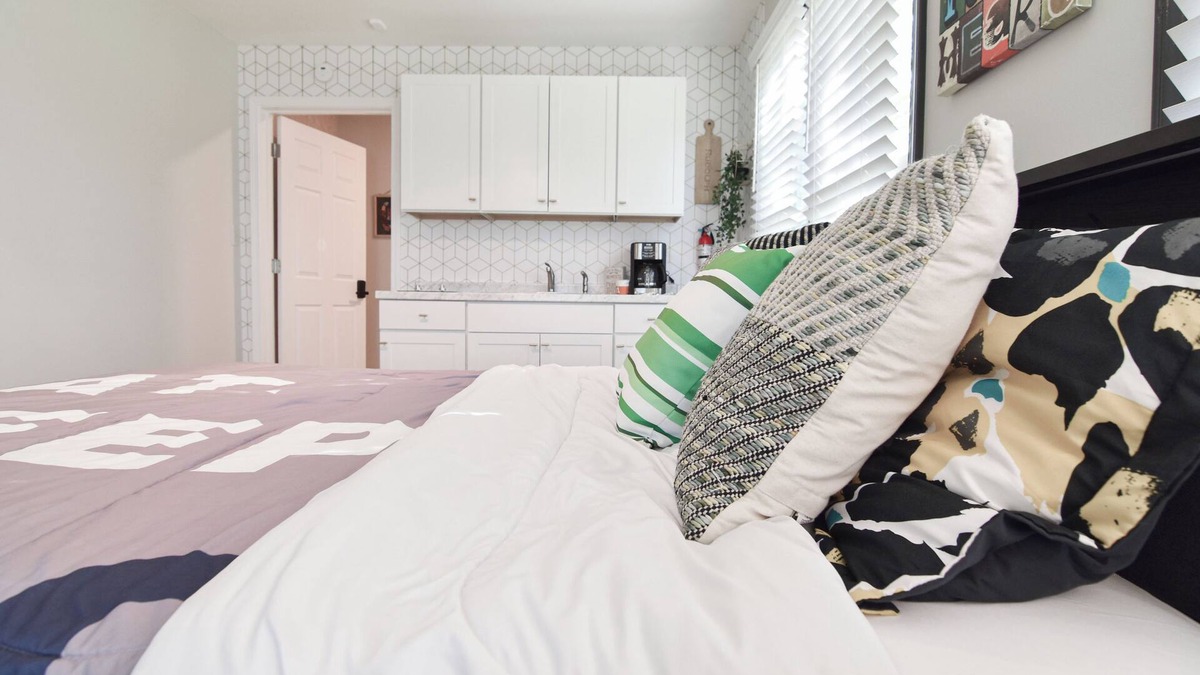 Fort Mill House | Sweet 1BR 1BA 5 min to lake 20 min to downtown CLTn