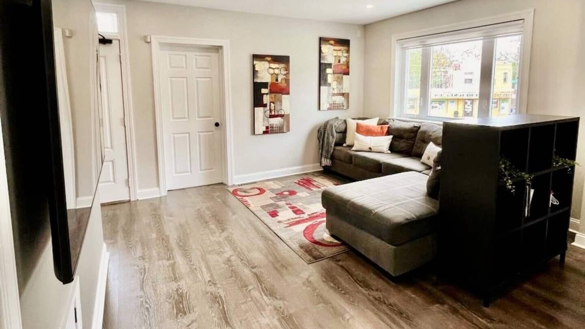 Frankford House | Sweet Casa - Fully Equipped 4BR & Free Parking
