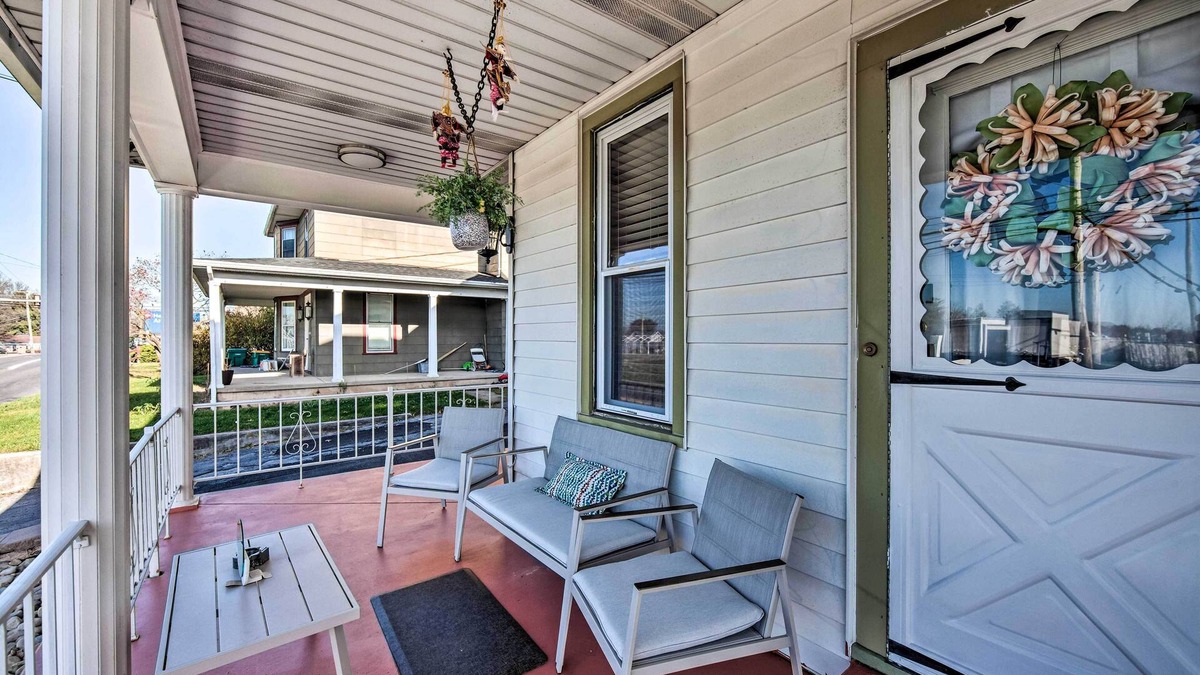 Hershey House | Sweet Hershey Townhome < 3 Mi to Hersheypark!