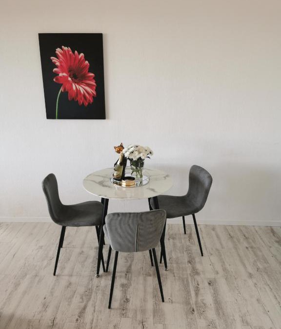 Moers Apartment | Sweet Home - 3 -