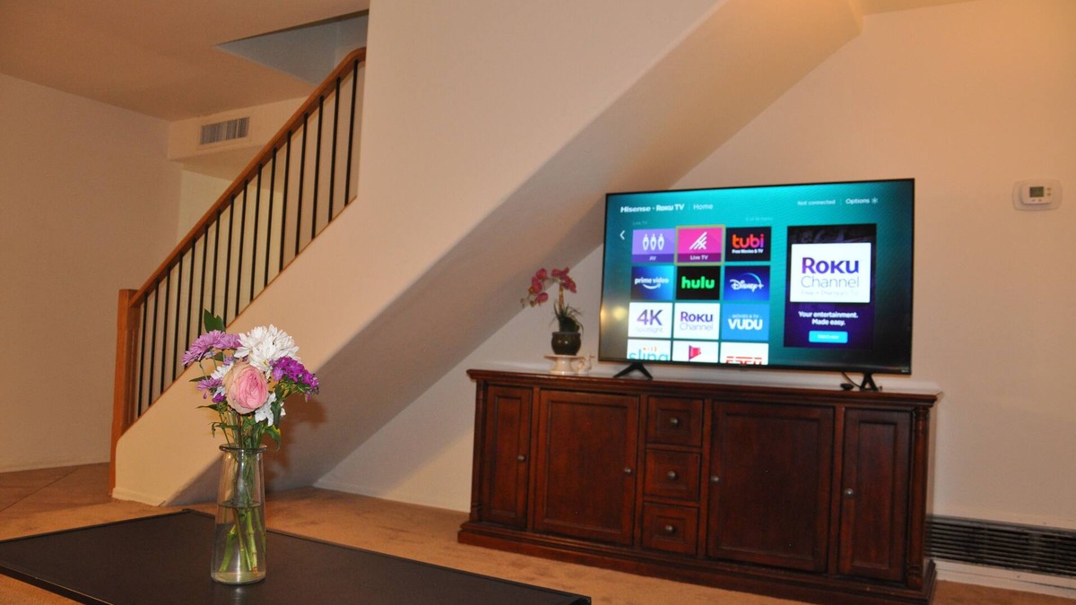Midtown Condo | Sweet home nearby UOA