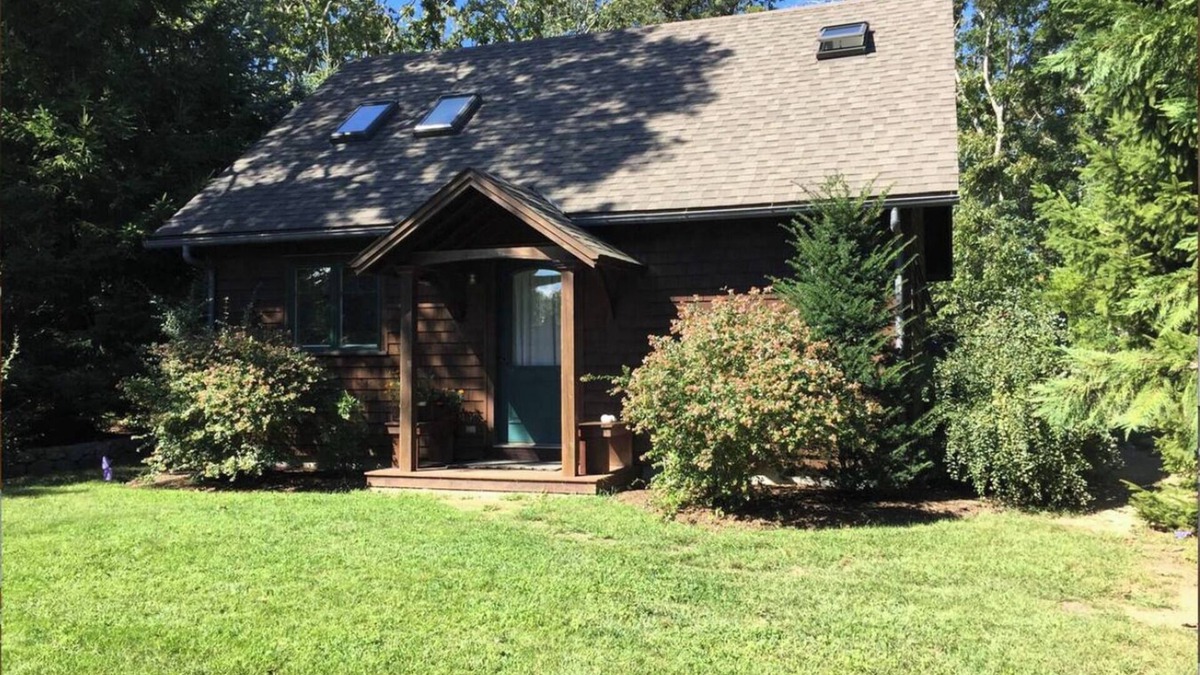 Oak Bluffs House | Sweet Little Post&Beam