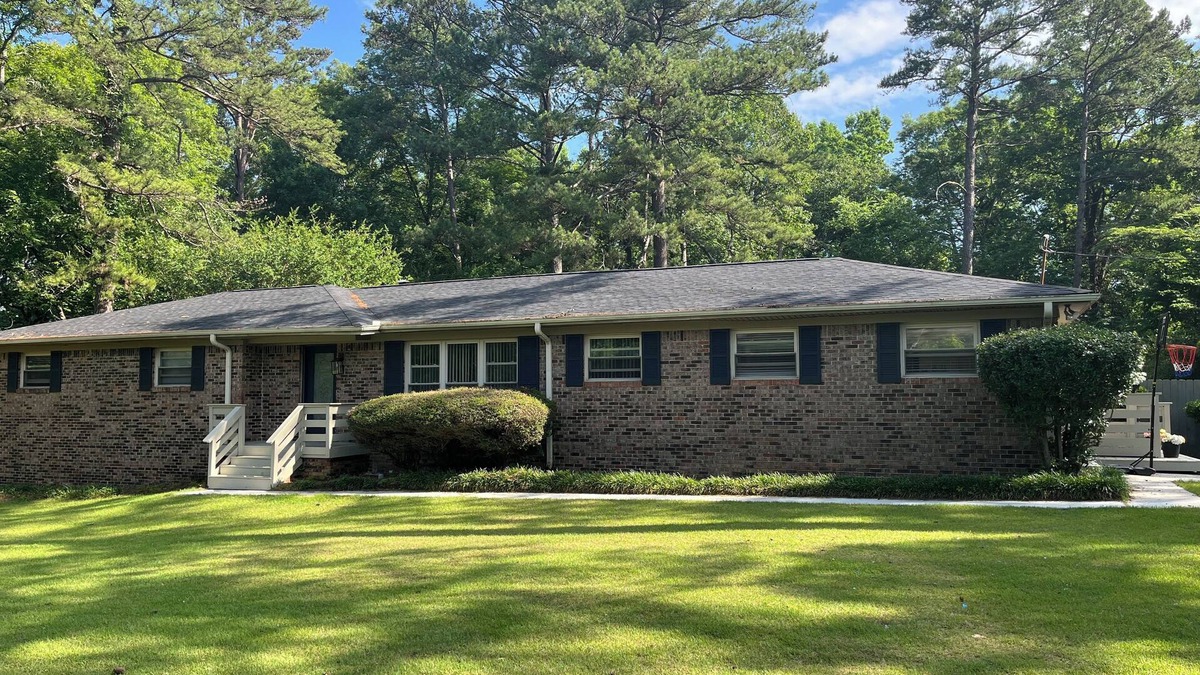 Fultondale House | Sweet Peace Away From Home