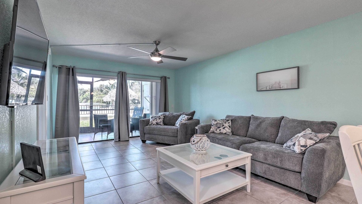 Palma del Mar Condo | Sweet Snowbird Escape ~ 2 Mi to St Pete Beach