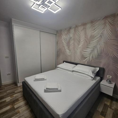 Moinesti Apartment | Sweet Studio