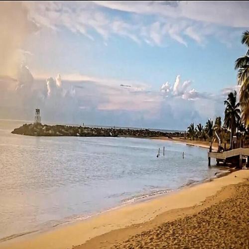 Aguadilla Pueblo Apartment | Sweet Sunset 5 Playa Rompeolas, Aguadilla