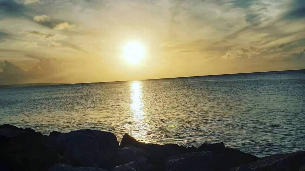 Aguadilla Pueblo Apartment | Sweet Sunset I - Aguadilla’s Street Art District