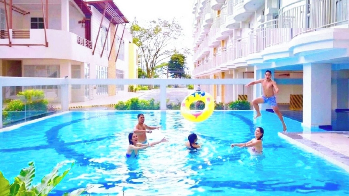 San Jose Condo | SweetLove💗2BR 12ꆜ *View-Deck *Parking *Netflix