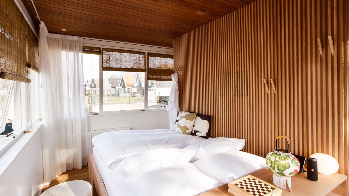 Amsterdam North Apartment | SWEETS - Buiksloterdraaibrug