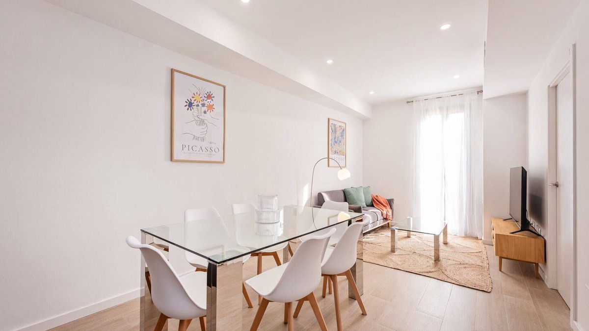 Gothic Quarter Apartment | Sweett | Harmony Central 501