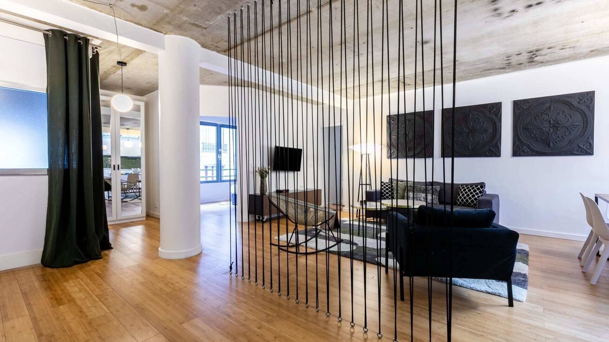 Quartier Saint-Georges Apartment | Sweett | Milan I - Two Bedroom Apartment, Sleeps 6