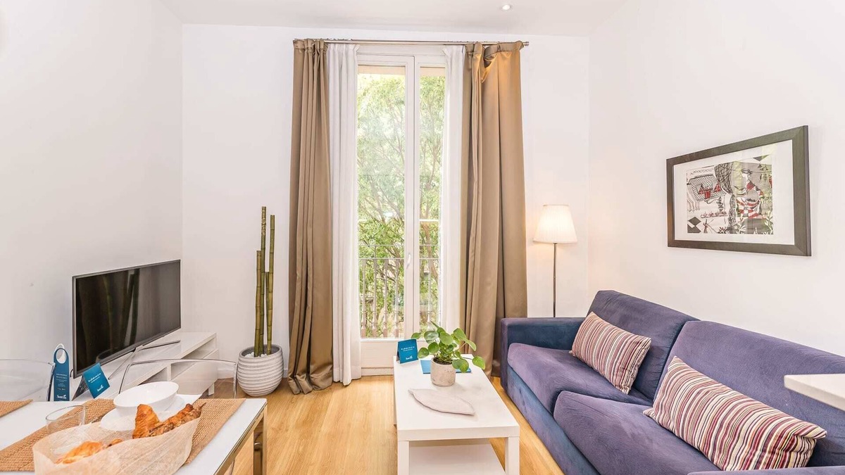 Sant Antoni Apartment | Sweett | Villarroel 212