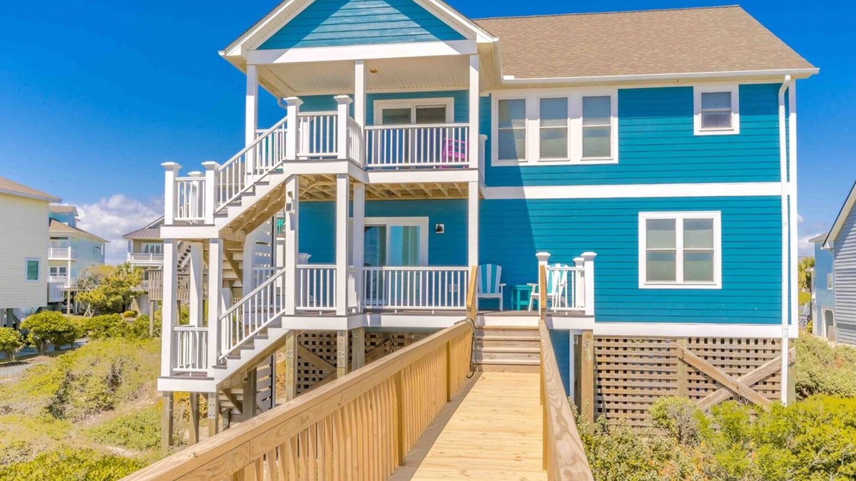 Village of Stump Sound House | Sweetwater Landing - Amazing 5BR, Oceanfront Home with Comm. Pool!