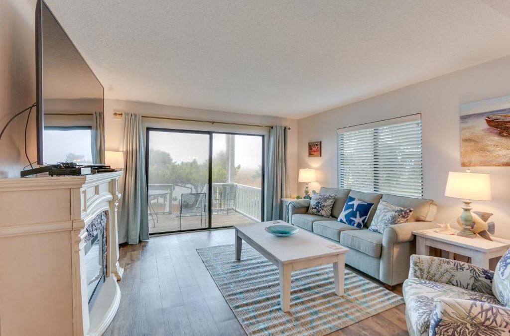 Oceanmarsh Subdivision Apartment | Swim and Relax St Helena Island Gem with Deck!