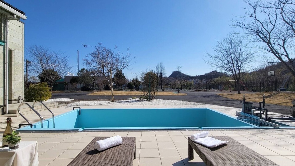 Sano House | Swimming pool and barbecue area included! Make memories in a private villa!