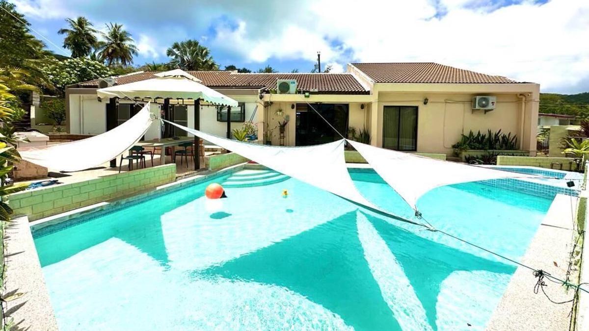 Capital Hill Villa | swimming pool villa