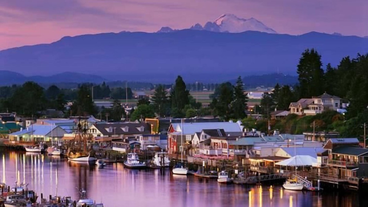 Whitmarsh Junction Hotel | Swinomish Casino & Lodge