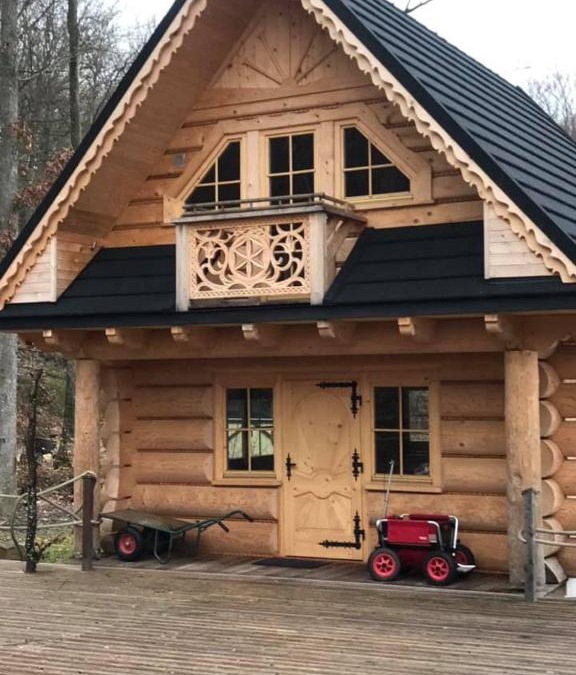 Steninge Ski Chalet | Swiss Chalet