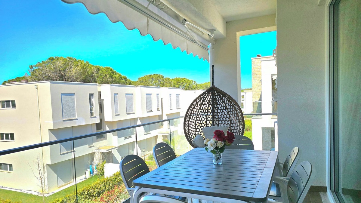 Ishem Apartment | Swiss Sweet Apartment 297, Lalzit Bay, Albania