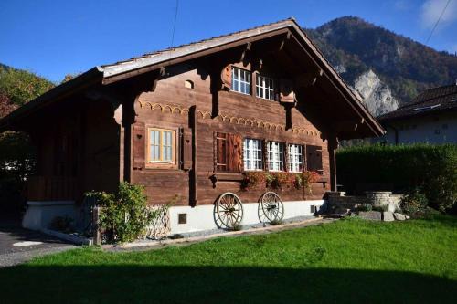 Unterseen Ski Chalet | Swiss Traditional Chalet with Alpine Mtn View