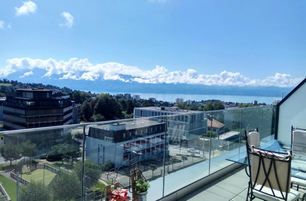 Lausanne Apartment | Swissart | Lake View