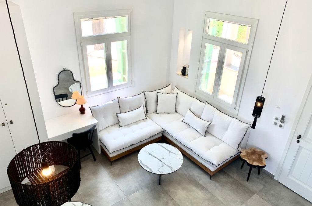 Aroniadika House | Syboro