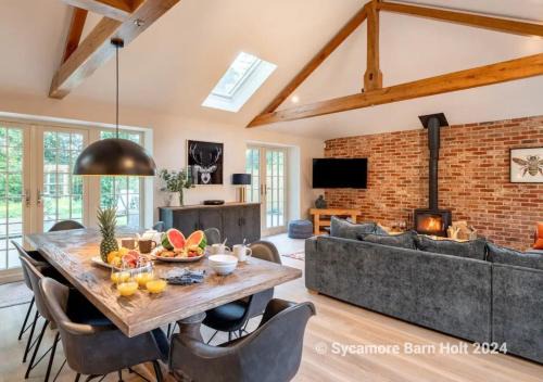 Holt House | Sycamore Barn